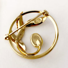 Load image into Gallery viewer, Vintage Jade and gold-filled circle brooch